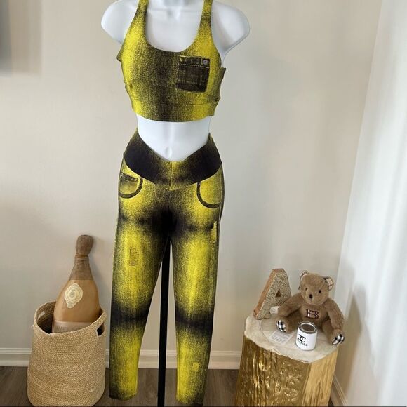 CANOAN - SCRUNCH BOOTY LEGGING - YELLOW JEANS PRINT (P/S) - Picture 11 of 11